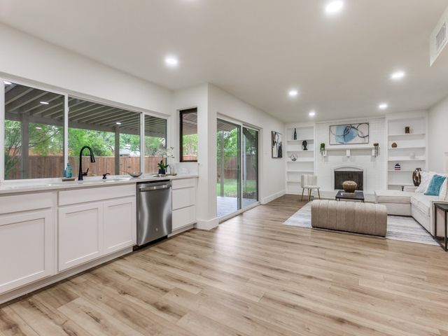 1700 Aurora Drive, Richardson, TX 75081