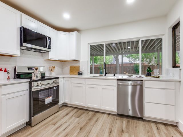 1700 Aurora Drive, Richardson, TX 75081