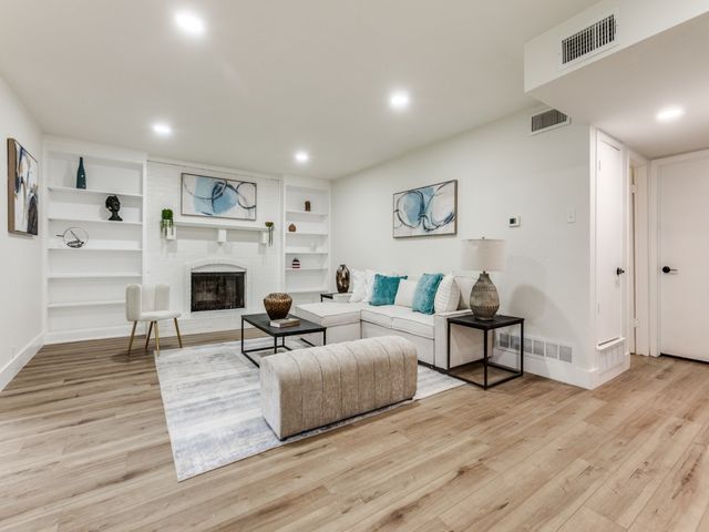 1700 Aurora Drive, Richardson, TX 75081