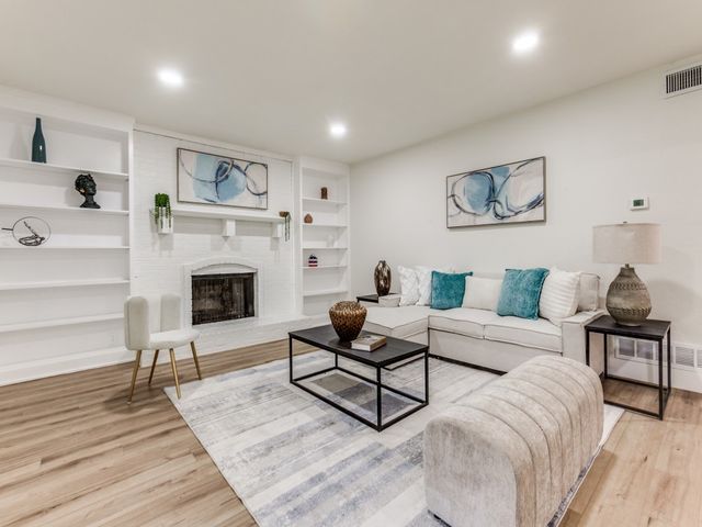 1700 Aurora Drive, Richardson, TX 75081