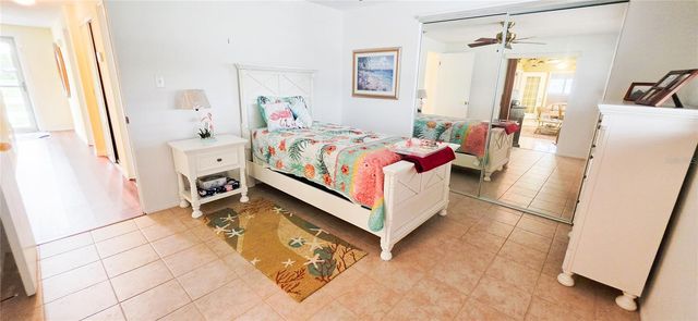 392 E TARPON BOULEVARD NW, Port Charlotte, FL 33952