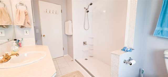 392 E TARPON BOULEVARD NW, Port Charlotte, FL 33952