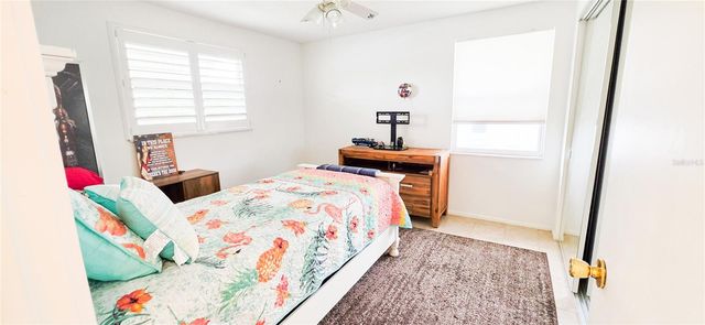 392 E TARPON BOULEVARD NW, Port Charlotte, FL 33952