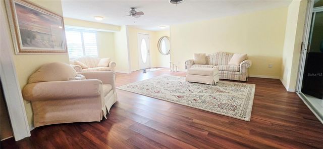 392 E TARPON BOULEVARD NW, Port Charlotte, FL 33952