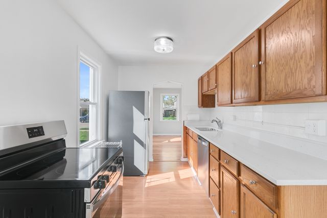 3535 W 116th Place, Chicago, IL 60655