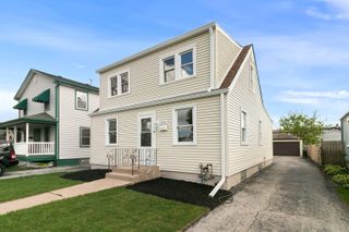 3535 W 116th Place, Chicago, IL 60655