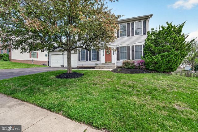 2094 E GREENLEAF DR, Frederick, MD 21702