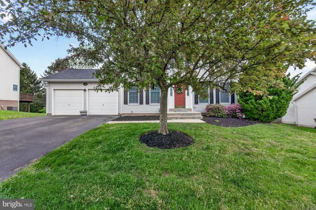 2094 E GREENLEAF DR, Frederick, MD 21702