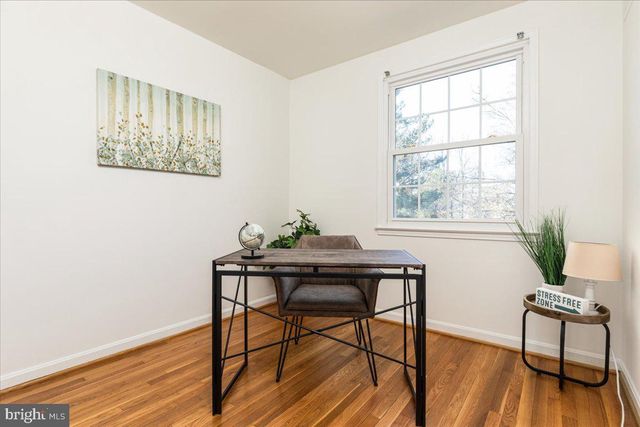 5667 RAYBURN AVE, Alexandria, VA 22311