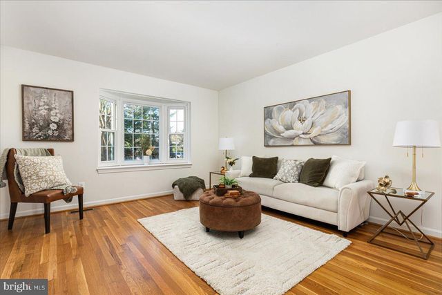 5667 RAYBURN AVE, Alexandria, VA 22311