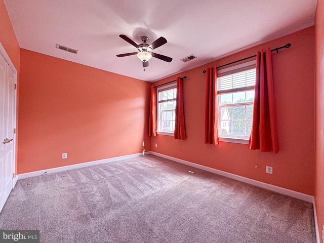 22827 OAKGROVE RD, Sterling, VA 20166