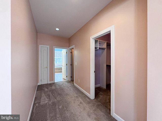 22827 OAKGROVE RD, Sterling, VA 20166