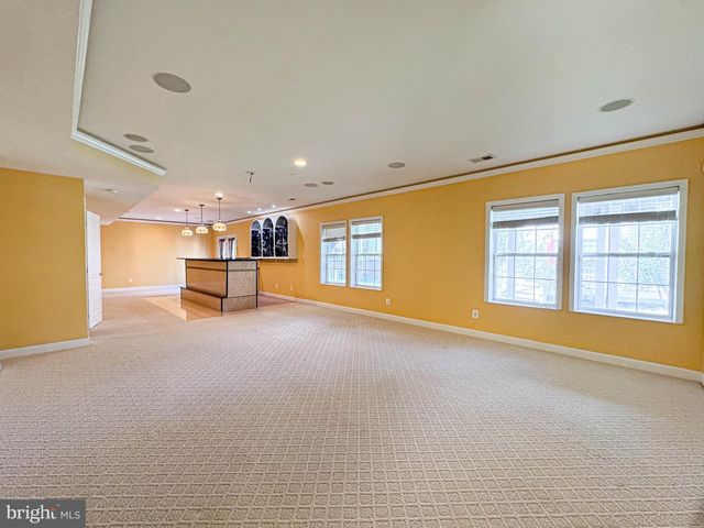 22827 OAKGROVE RD, Sterling, VA 20166