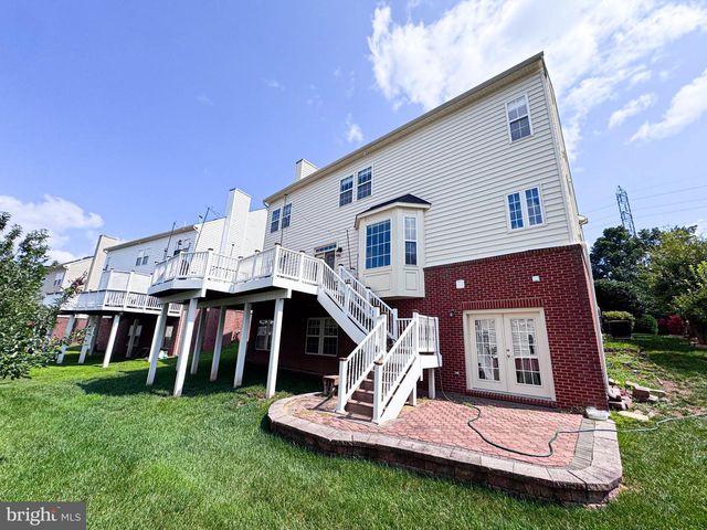 22827 OAKGROVE RD, Sterling, VA 20166