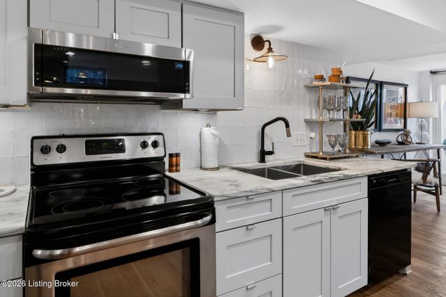 1971 Bardstown Rd APT 1, Louisville, KY 40205