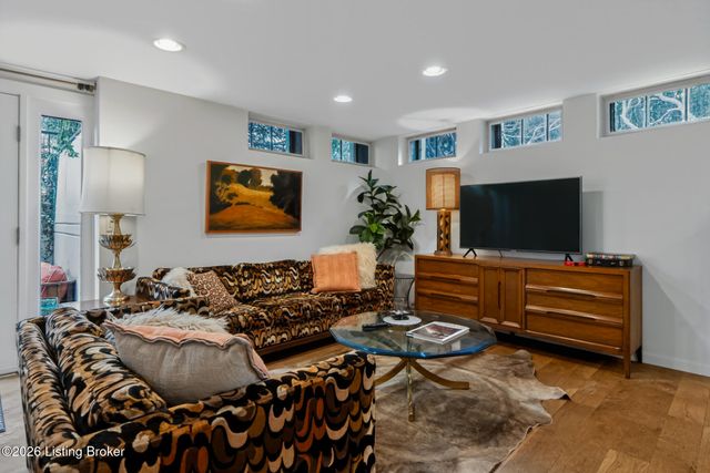 1971 Bardstown Rd APT 1, Louisville, KY 40205