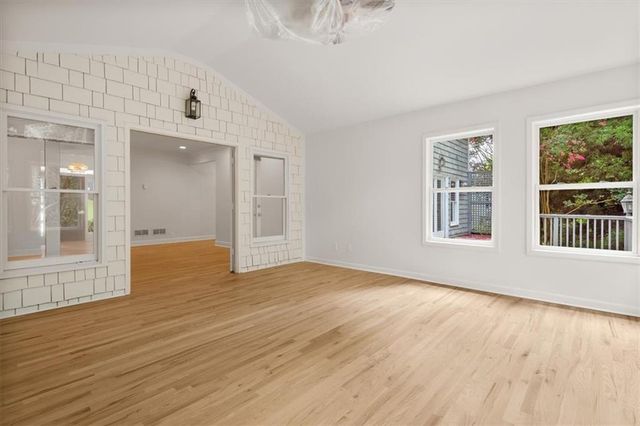 2190 Stephen Long Drive NE, Atlanta, GA 30305