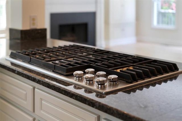 2190 Stephen Long Drive NE, Atlanta, GA 30305