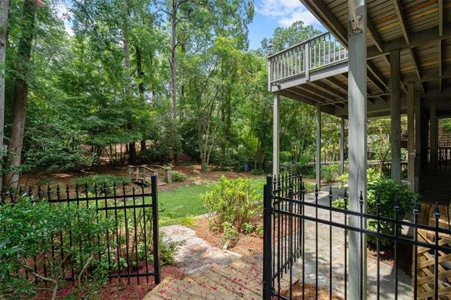 2190 Stephen Long Drive NE, Atlanta, GA 30305