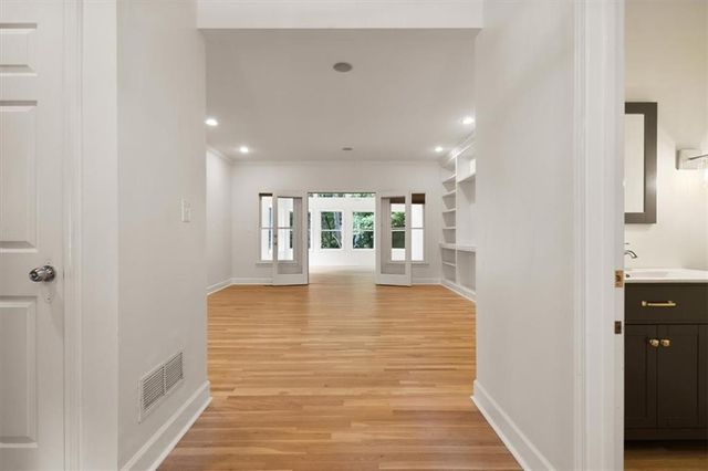 2190 Stephen Long Drive NE, Atlanta, GA 30305