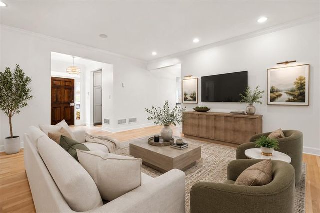2190 Stephen Long Drive NE, Atlanta, GA 30305