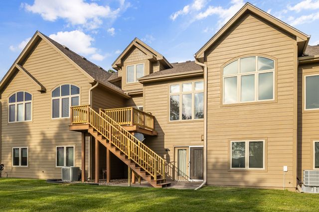 550 Legacy Court 49, Norwalk, IA 50211