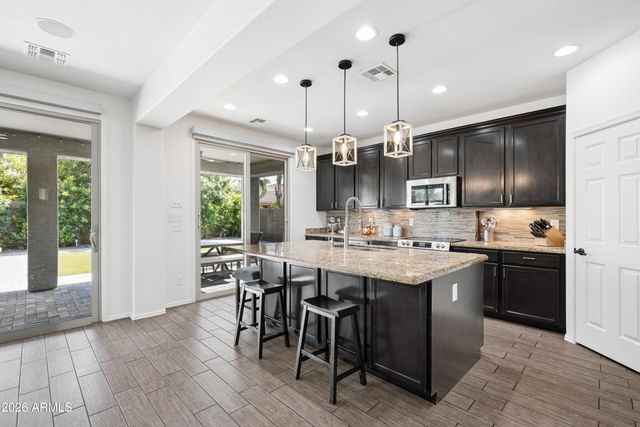 3105 E ROLAND Street, Mesa, AZ 85213