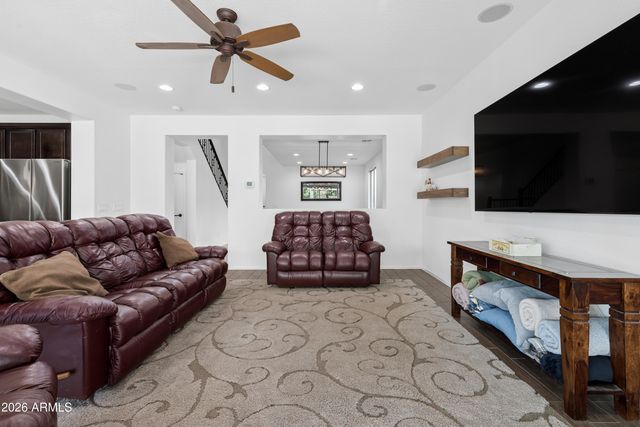 3105 E ROLAND Street, Mesa, AZ 85213