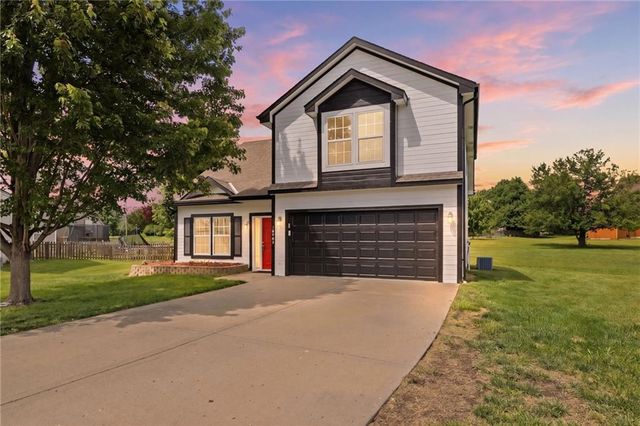 10908 N Donnelly Court, Kansas City, MO 64157