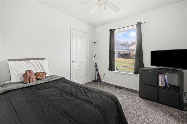 10908 N Donnelly Court, Kansas City, MO 64157