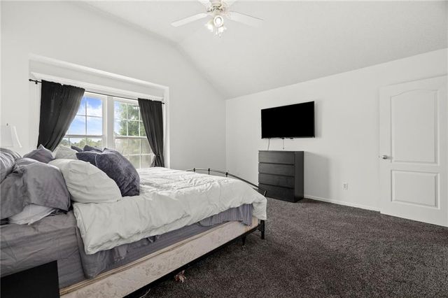 10908 N Donnelly Court, Kansas City, MO 64157