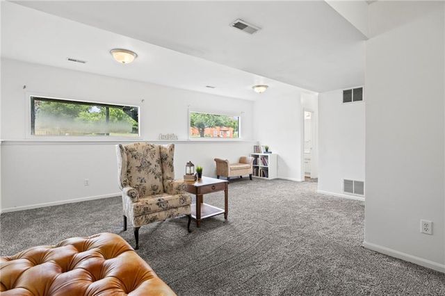 10908 N Donnelly Court, Kansas City, MO 64157