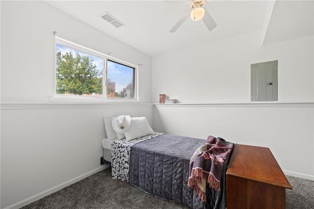 10908 N Donnelly Court, Kansas City, MO 64157