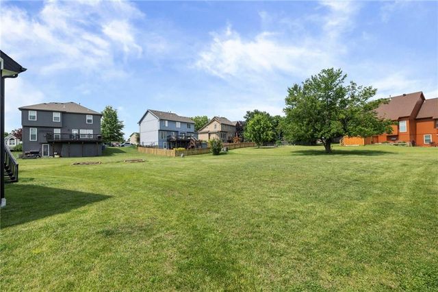 10908 N Donnelly Court, Kansas City, MO 64157