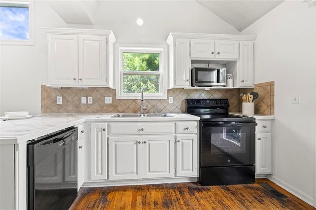 10908 N Donnelly Court, Kansas City, MO 64157