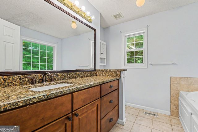 4890 Cordero Court, Winston, GA 30187