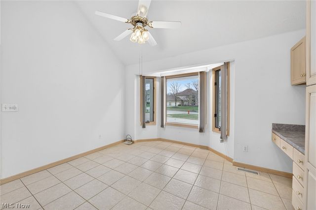 6284 S Applecross Road, Highland Heights, OH 44143