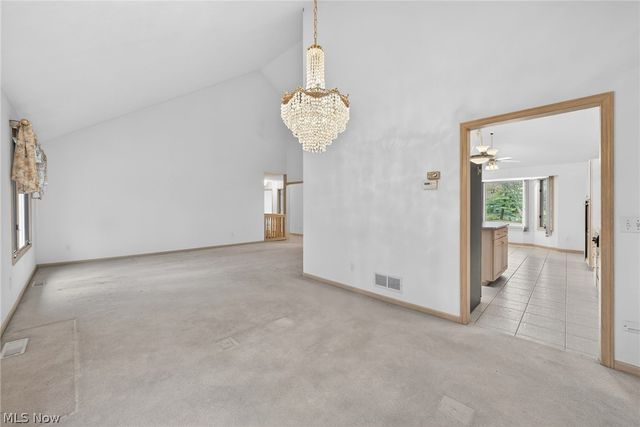 6284 S Applecross Road, Highland Heights, OH 44143