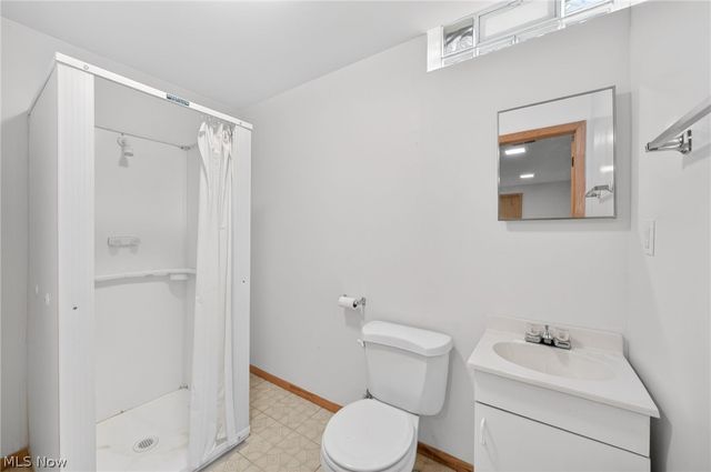 6284 S Applecross Road, Highland Heights, OH 44143