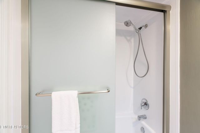 1435 Wiley Oakley Drive 176, Gatlinburg, TN 37738