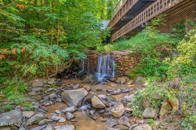 1435 Wiley Oakley Drive 176, Gatlinburg, TN 37738