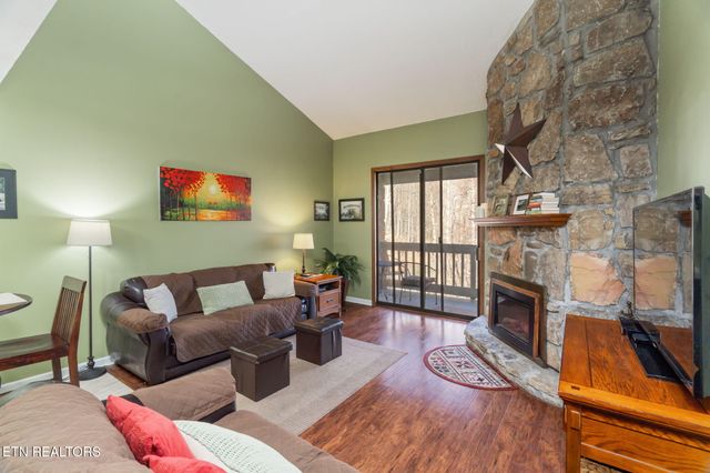 1435 Wiley Oakley Drive 176, Gatlinburg, TN 37738