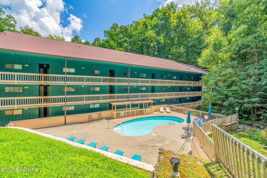 1435 Wiley Oakley Drive 176, Gatlinburg, TN 37738