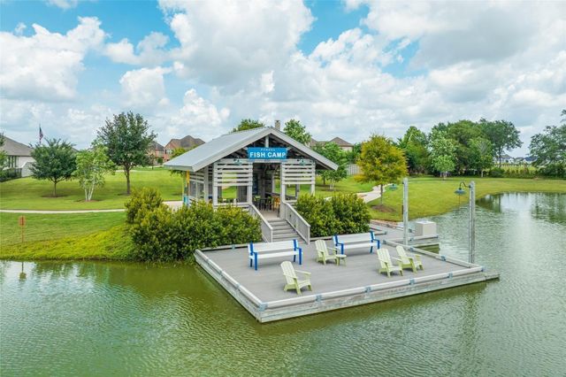 5019 Golden Peach Road, Manvel, TX 77578