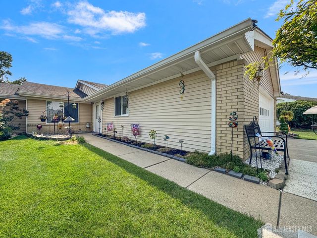 737-B Prospect Road, Monroe, NJ 08831