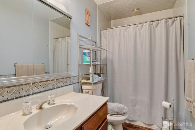 737-B Prospect Road, Monroe, NJ 08831