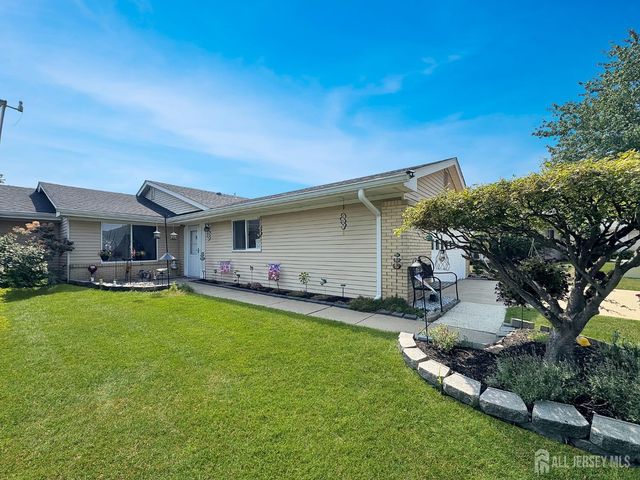 737-B Prospect Road, Monroe, NJ 08831