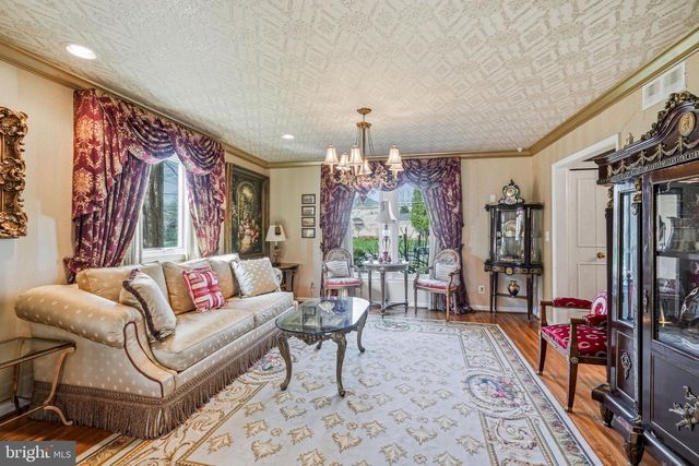 1803 COUNTRY CLUB DR, Cherry Hill, NJ 08003