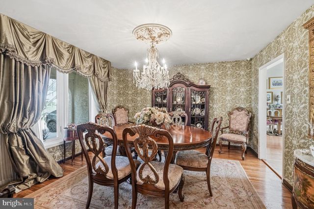 1803 COUNTRY CLUB DR, Cherry Hill, NJ 08003