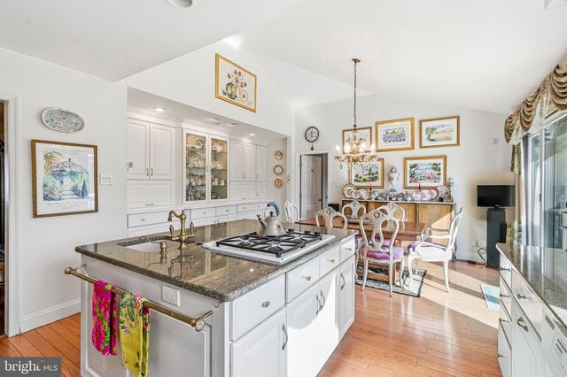 1803 COUNTRY CLUB DR, Cherry Hill, NJ 08003